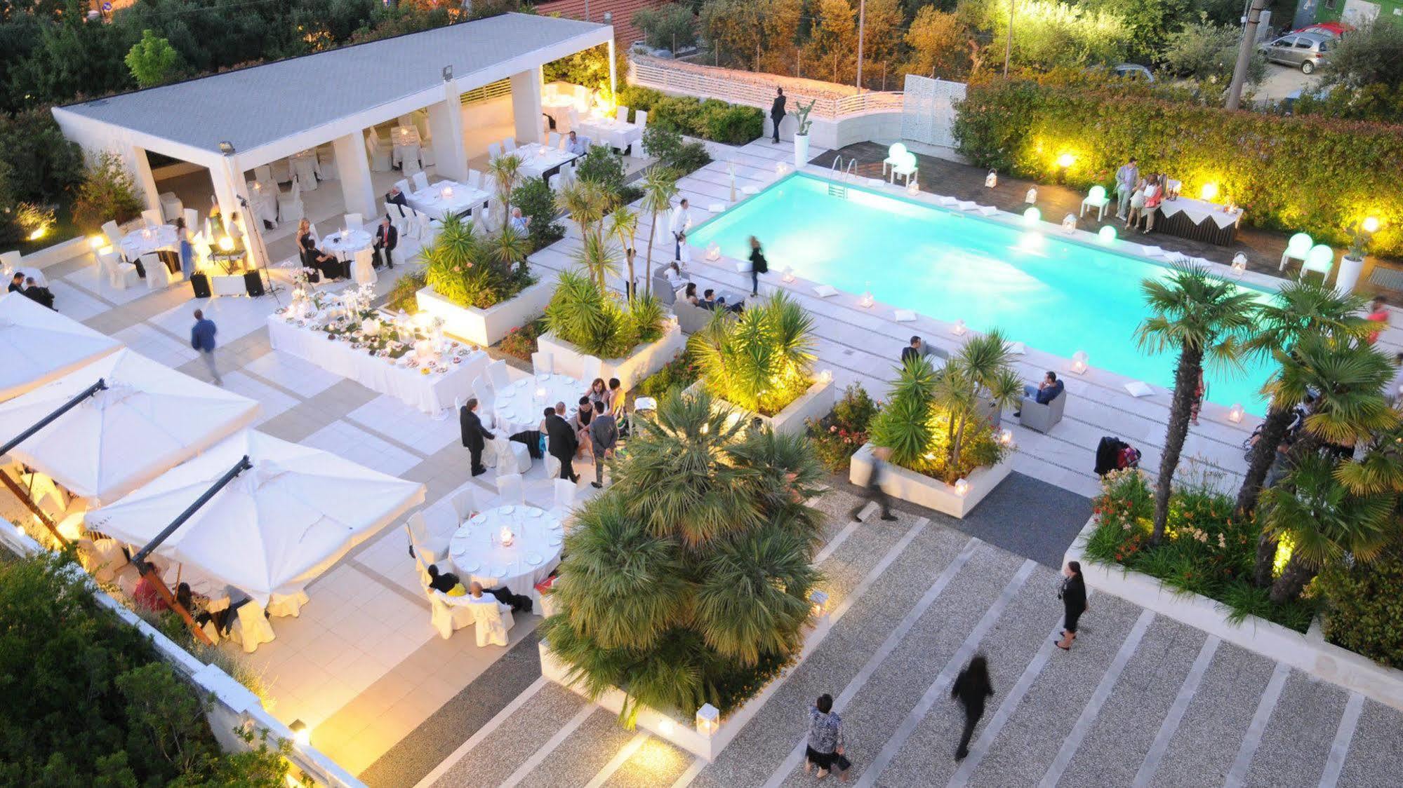 Hotel Pineta Wellness & Spa Ruvo di Puglia Εξωτερικό φωτογραφία